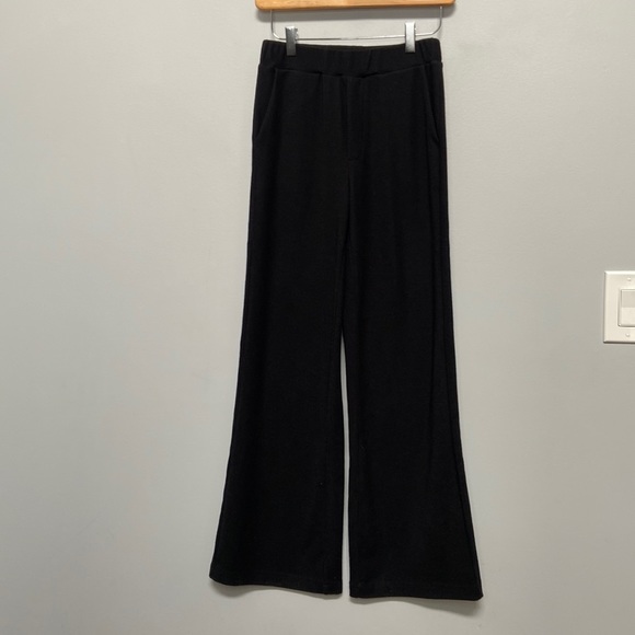 Luxe by Priv Black Wide Leg Sarah Sweater Knit Joggers Size XS - Picture 2 of 8